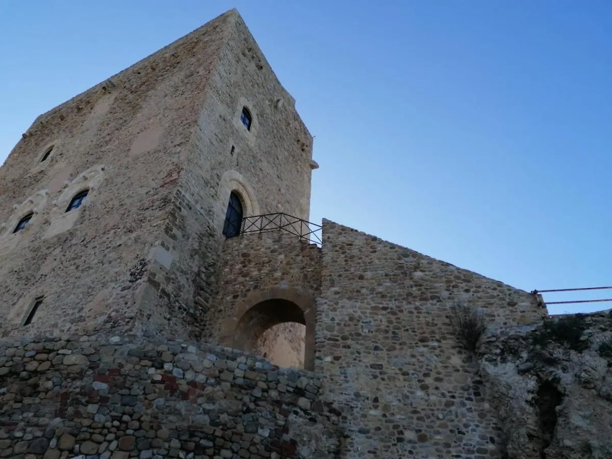 Momaliar House Villa Campofelice Di Roccella Feriehus